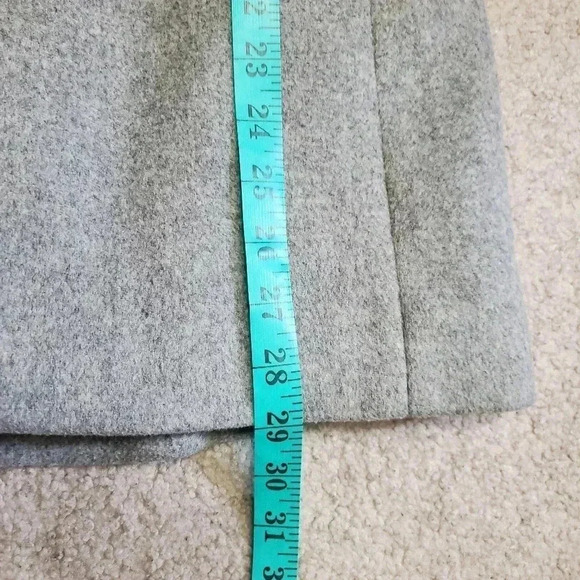 Danier wool  and leather coat. Size medium - Picture 13 of 13